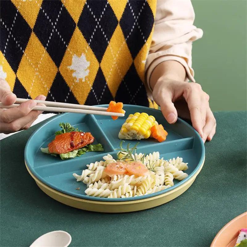 1/2/3/5/10pcs 3-Grid Western Compartment Plate For Food Fruit Salad Divided Plate Wheat Straw Diet Meal Plate Kitchen Dinnerware - Twinsupliers